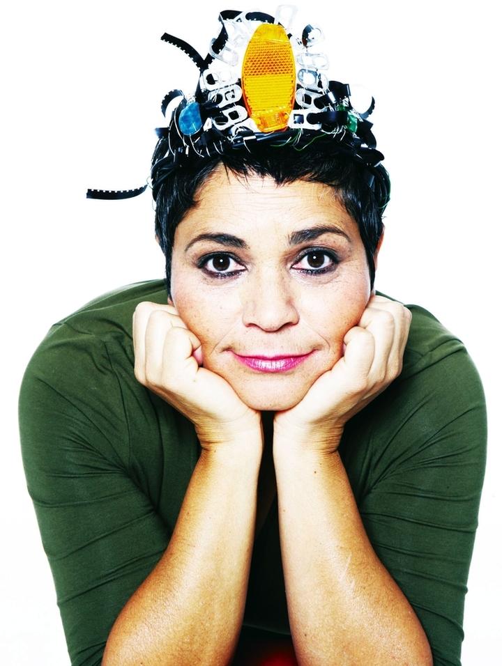 Célia Mara – Brasilianische Musik im Badeschiff Wien