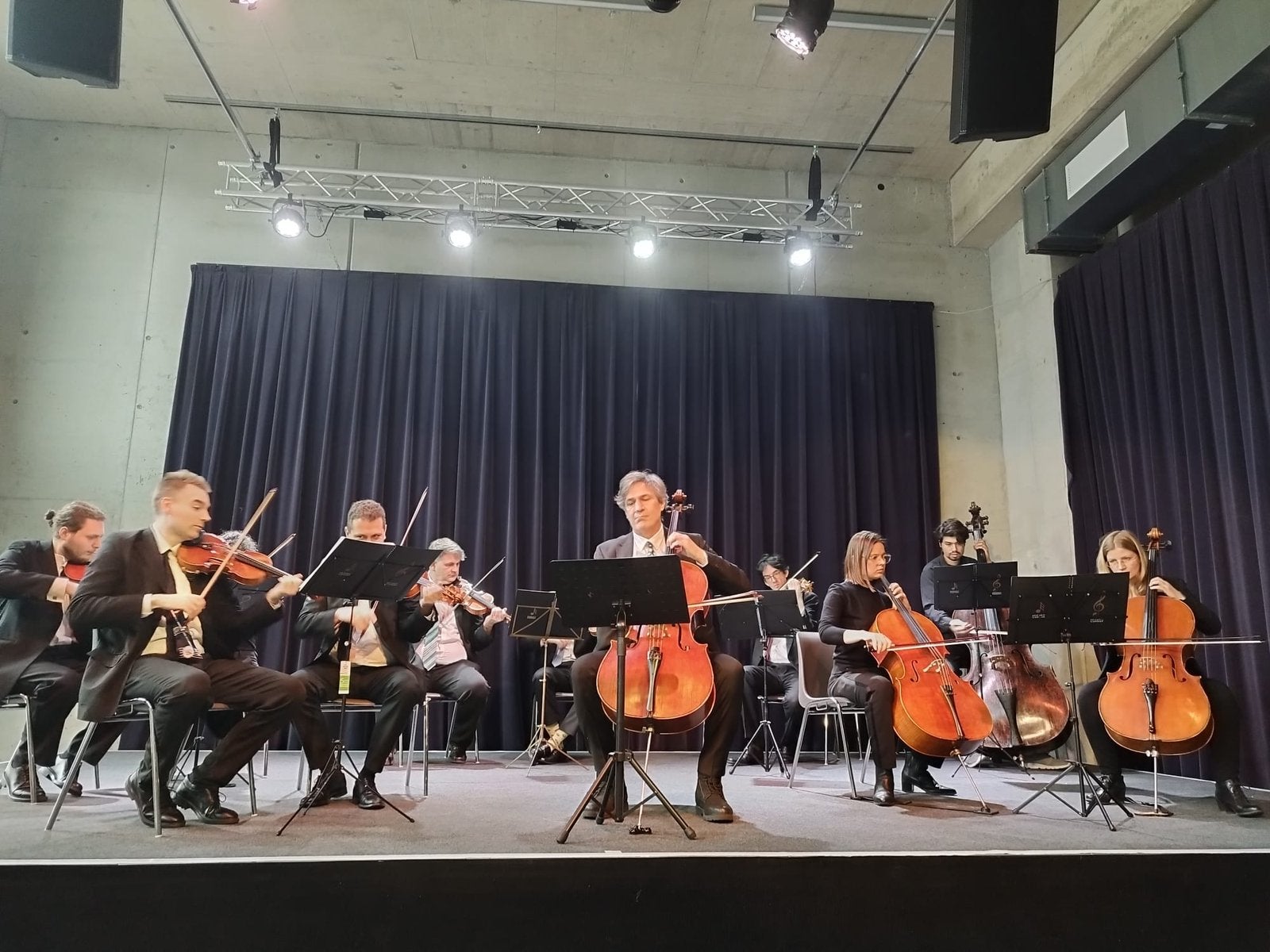 Mozart-Denkmal Sommerkonzert mit der Wr. Kunstkommission