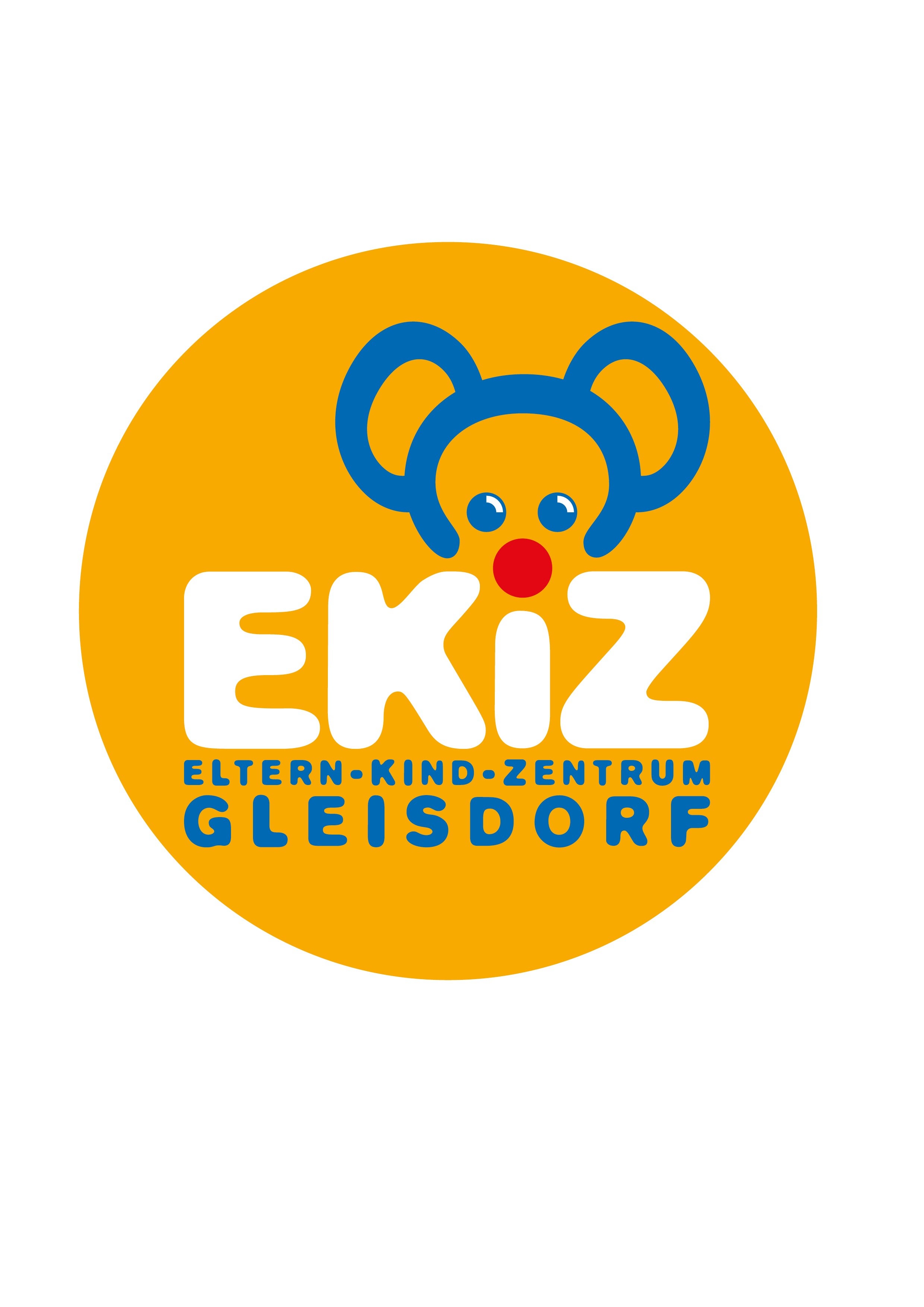 Papa-Kind-Frühstück für Kinder von 0 bis 9 Jahren mit frischem Gebäck, Marmelade, Saft und Kaffee