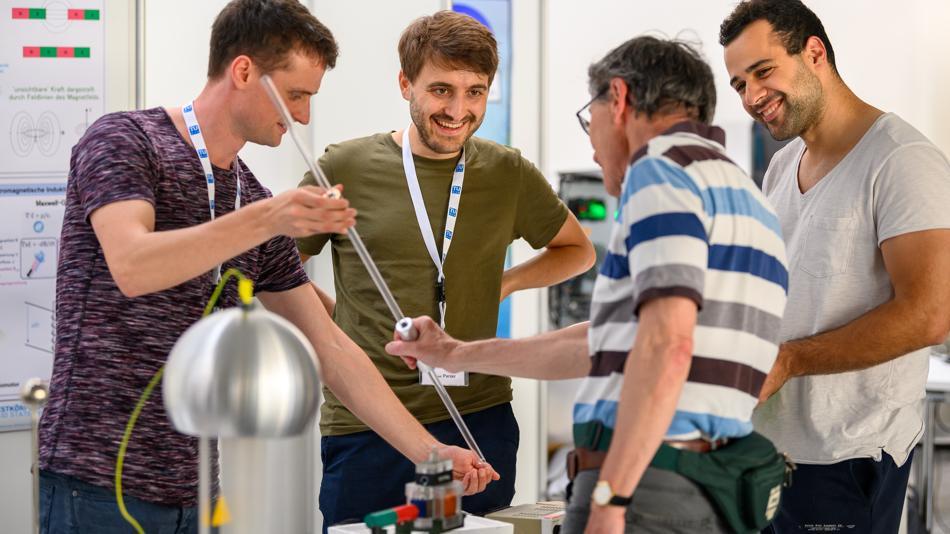 [LNF26] Wie formen Elektrizität und Magnetismus unseren Alltag?