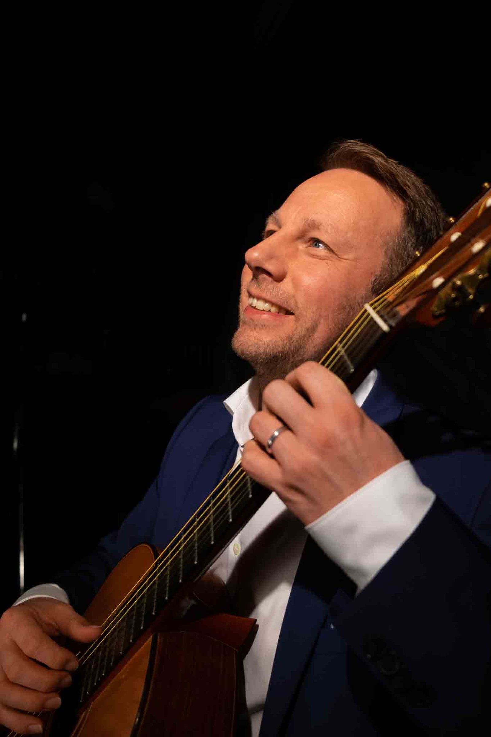 Klaus Wladar – Klassische Gitarre in Bischofshofen