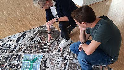 Besser übers Village im Dritten informiert!
Treffpunkt Aspanggründe