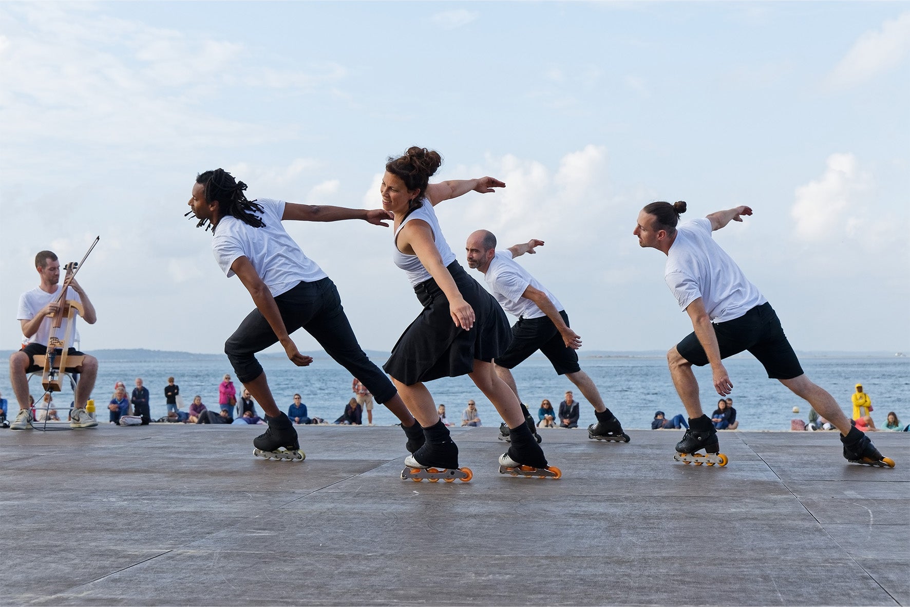 Le Patin Libre - Wheels & cello in Graz