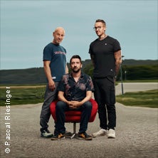 Auf dem roten Stuhl: Roland Düringer & Bernhard Speer