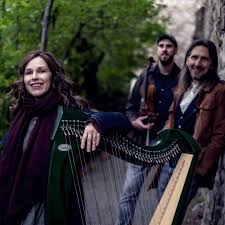 Celtic Folk - Spinning Wheel in Vorderbruck