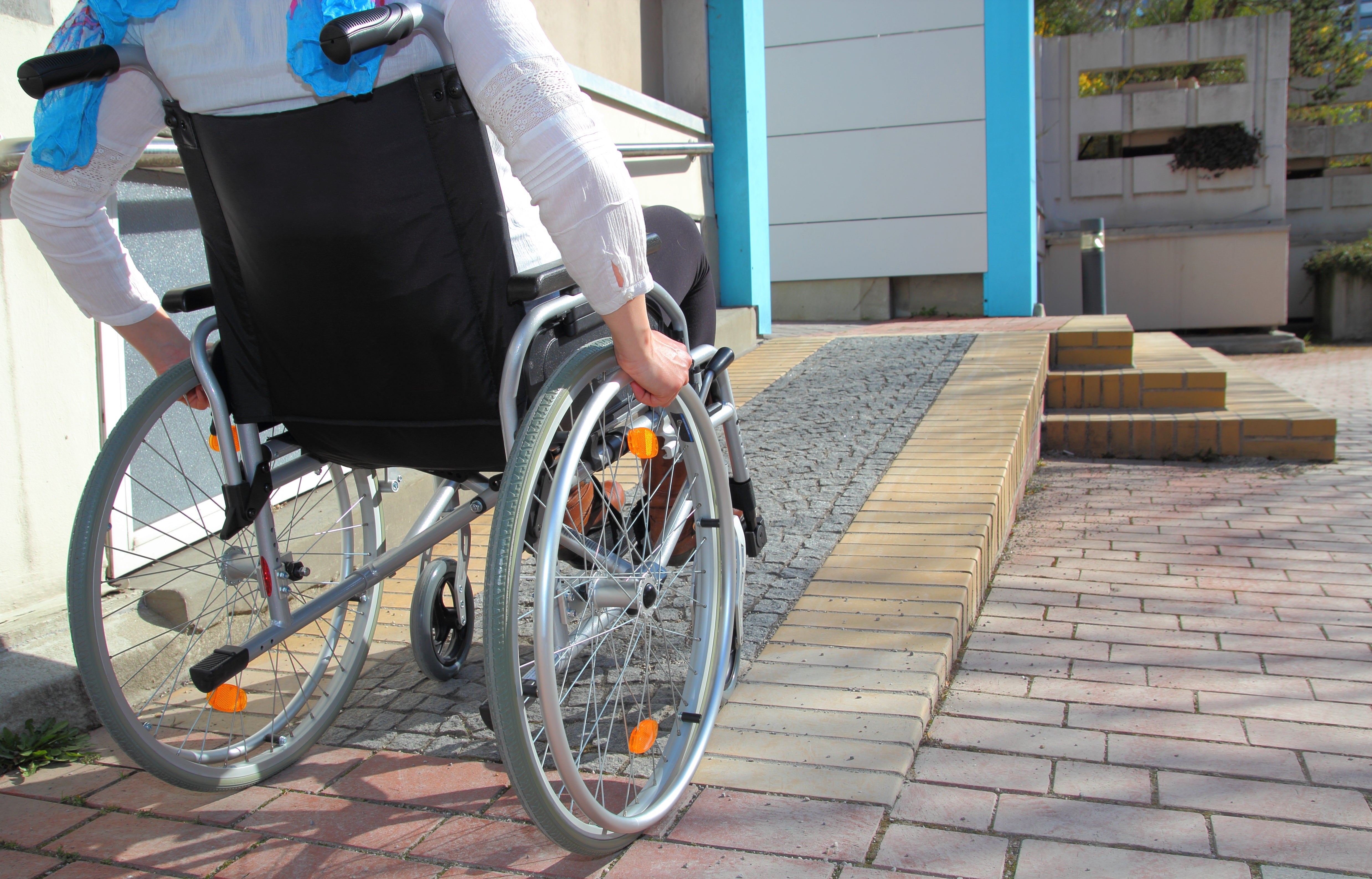 Behindertenberatung von A bis Z für Menschen mit Behinderungen im berufsfähigen Alter (15 bis 65 Jahren) und deren Angehörige