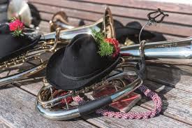 Mass and traditional Music at Hartkaiser