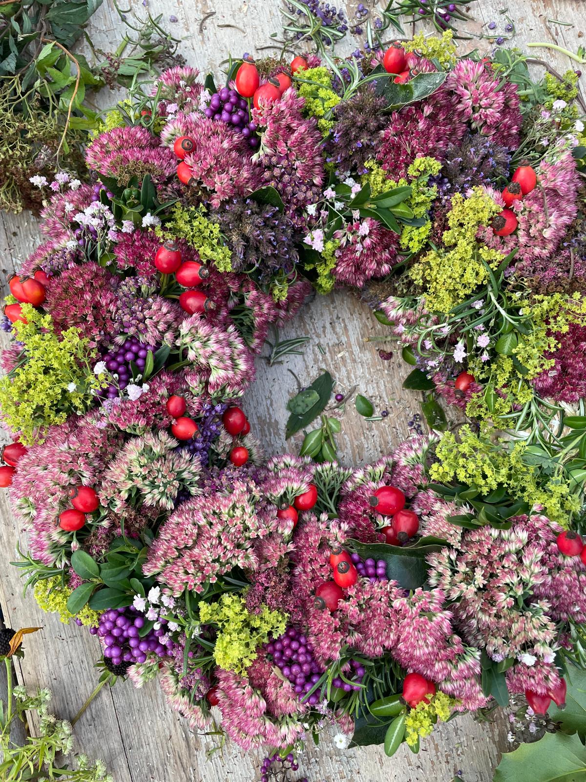 : Herbstkränze binden in Ried im Innkreis