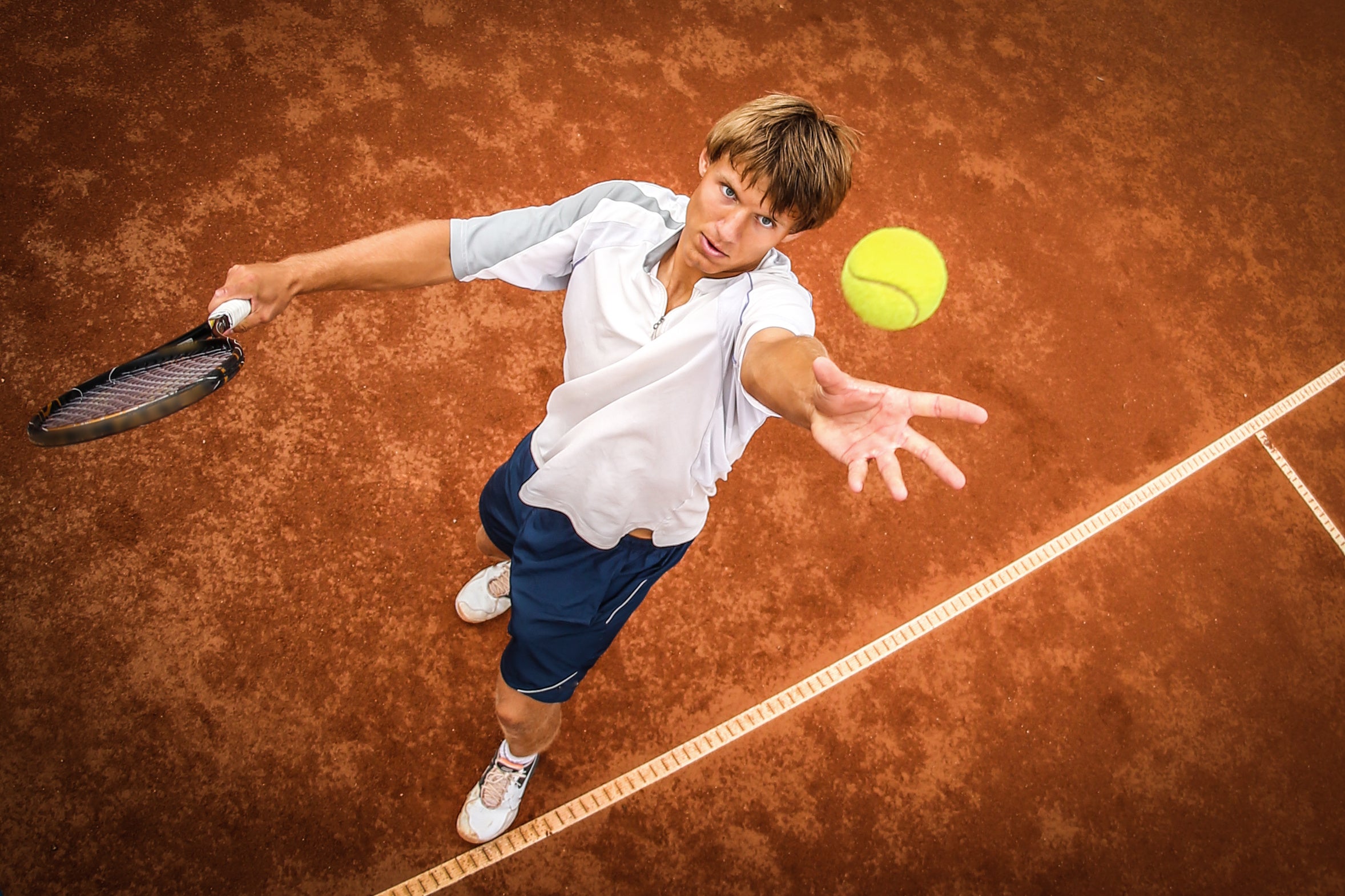 Kidsday - Gratis Tennisspielen für sechs bis 15-Jährige