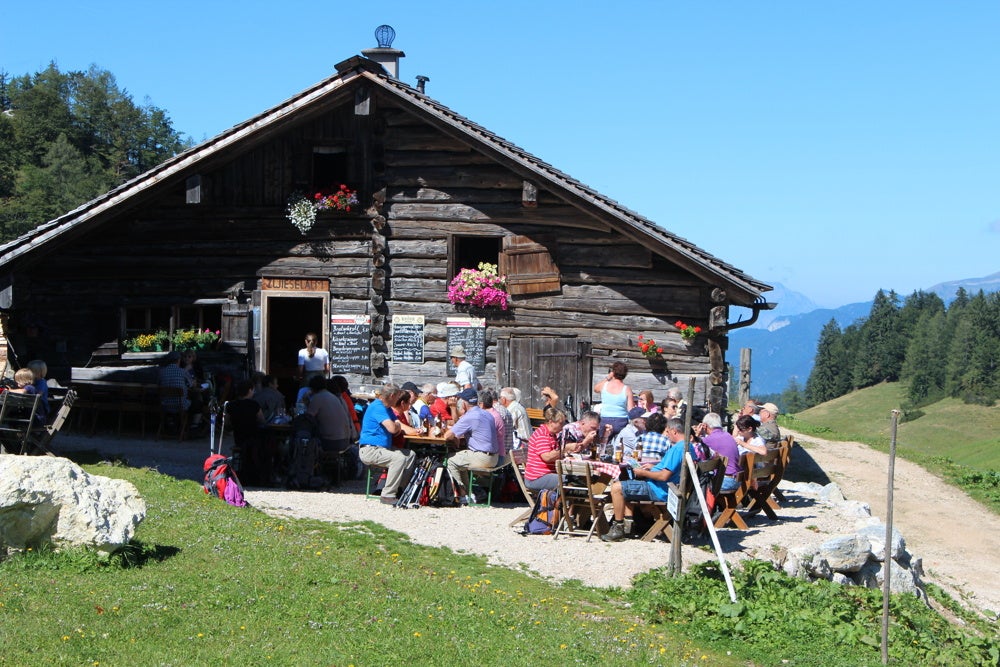 Almtanz auf der Zwieselalmhütte