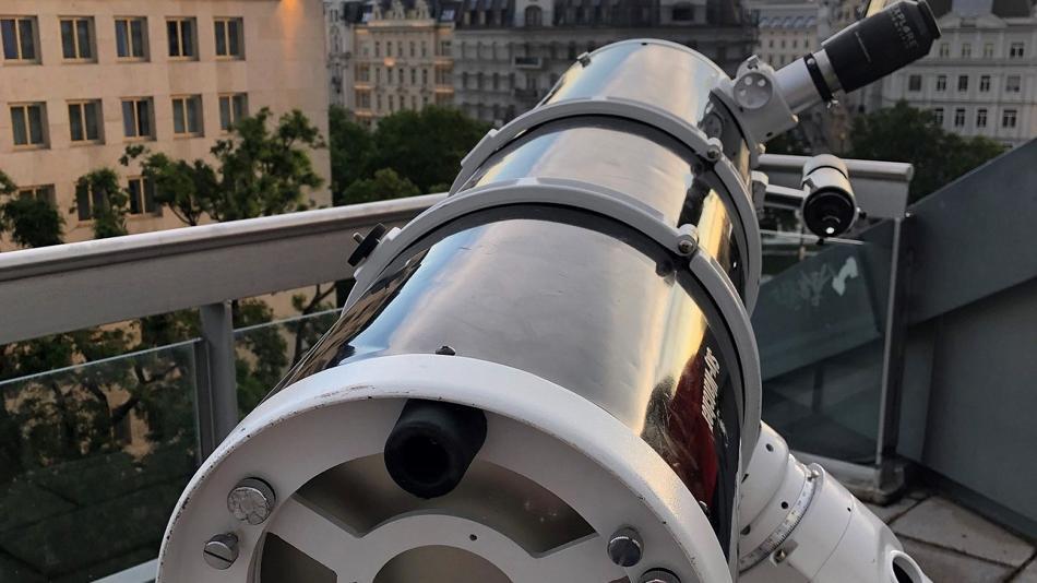 [LNF26] Teleskope auf der Terrasse der Urania Sternwarte