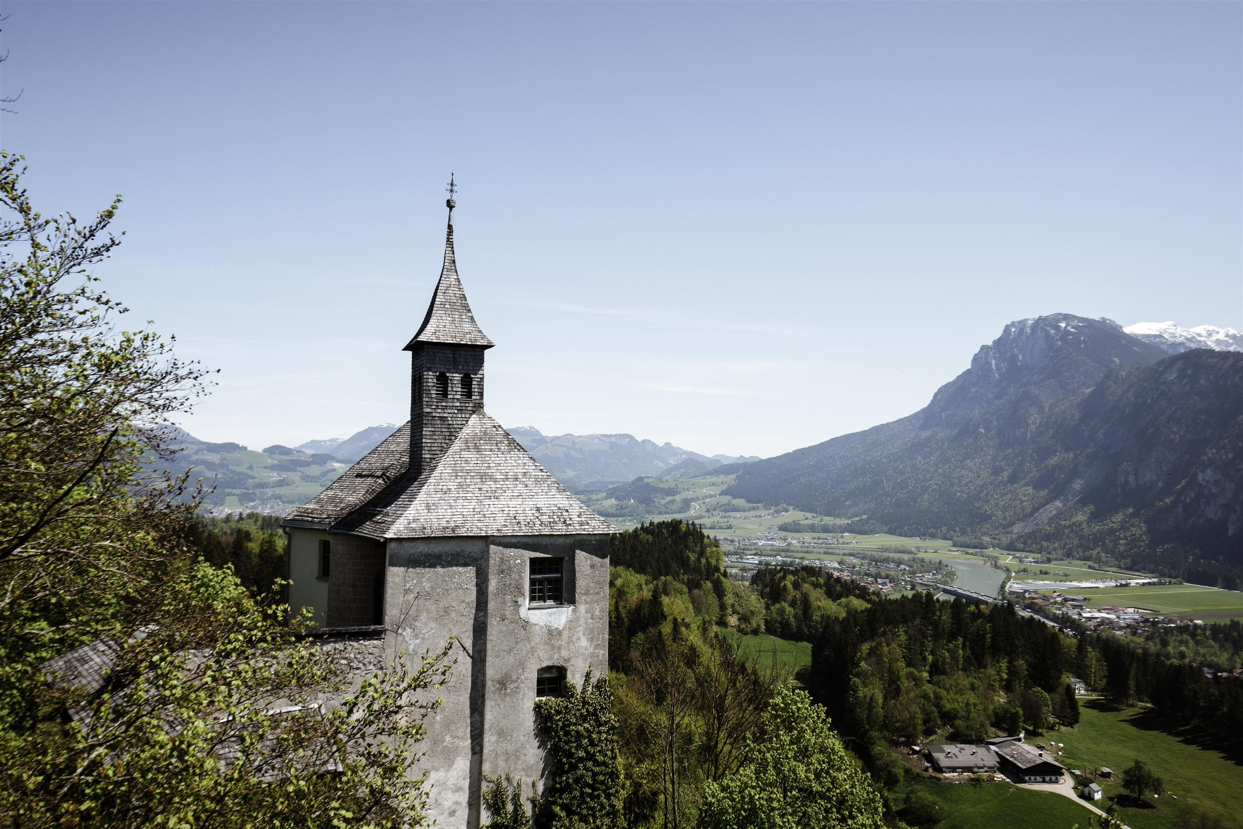 Eine Rundwanderung zur Thierbergkapelle