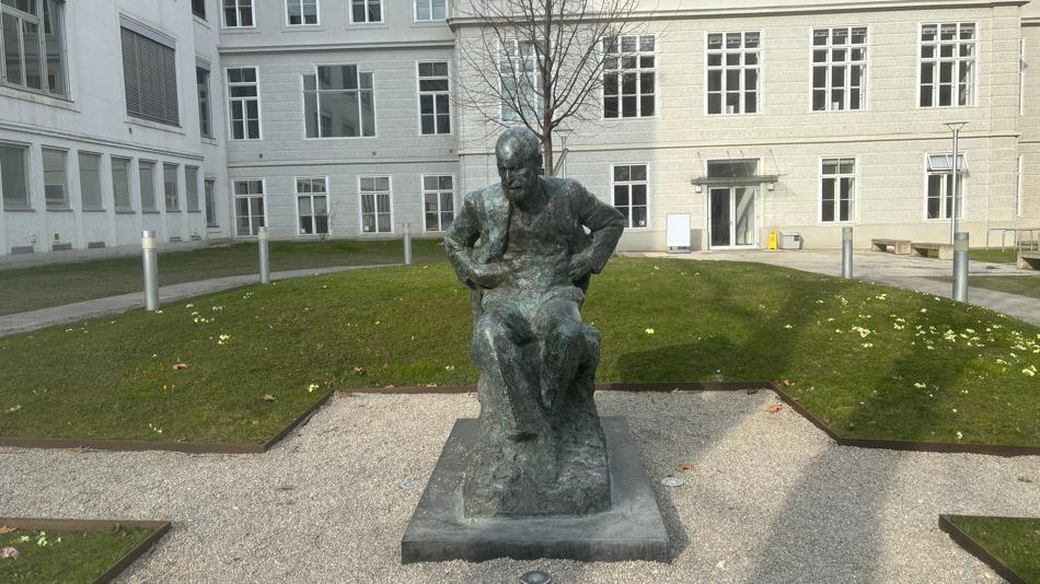 [LNF26] Freud Hören