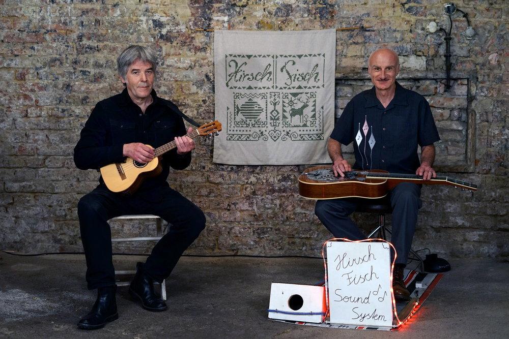 Hirsch Fisch – Mundart-Songs auf der Jesuitenwiese Wien