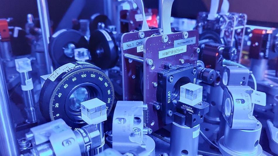 [LNF26] Können wir die quantenmechanische Verschränkung nutzen, um klassische Beschränkungen zu überwinden?