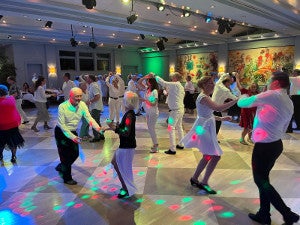 "Rouge et Noir" - Tanzen im CASINO