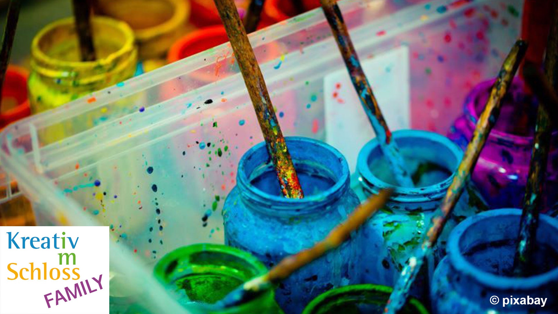 Kreativ im Schloss FAMILY: Actionpainting im Park