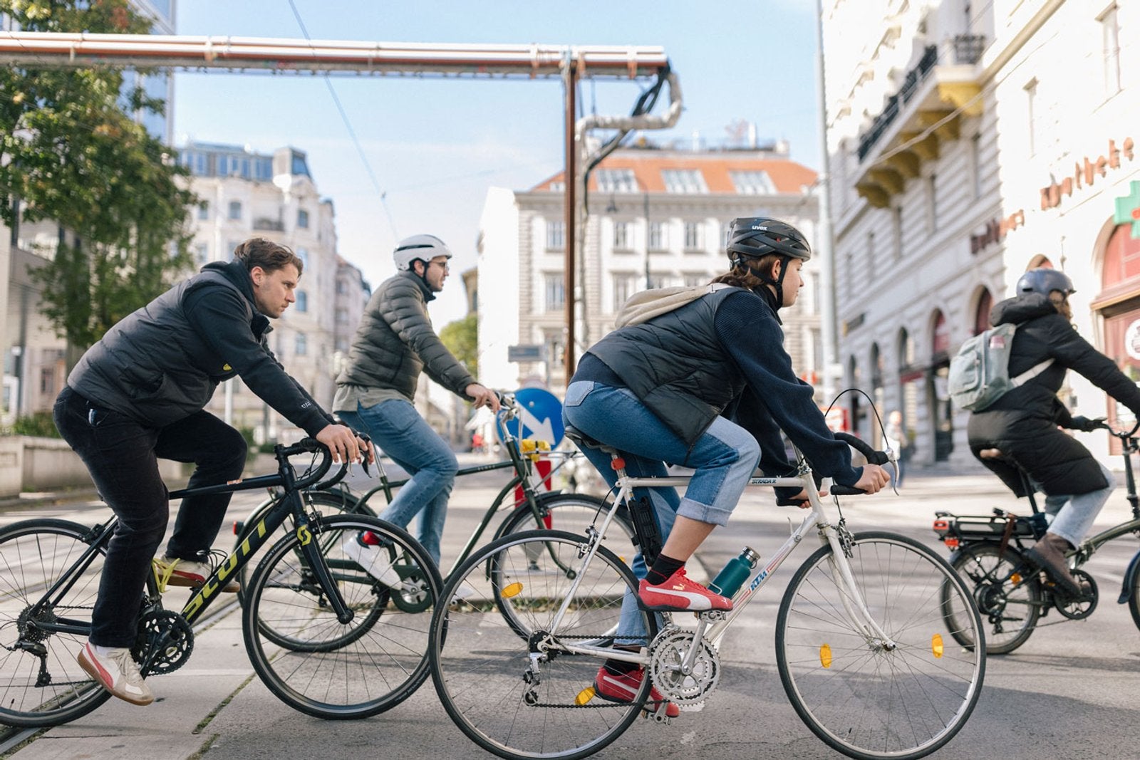 Platz macht Schule – Radtour zu Wiener Schulvorplätzen