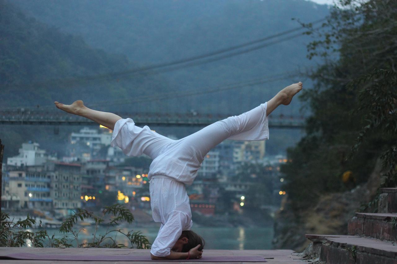 Yoga im Garten