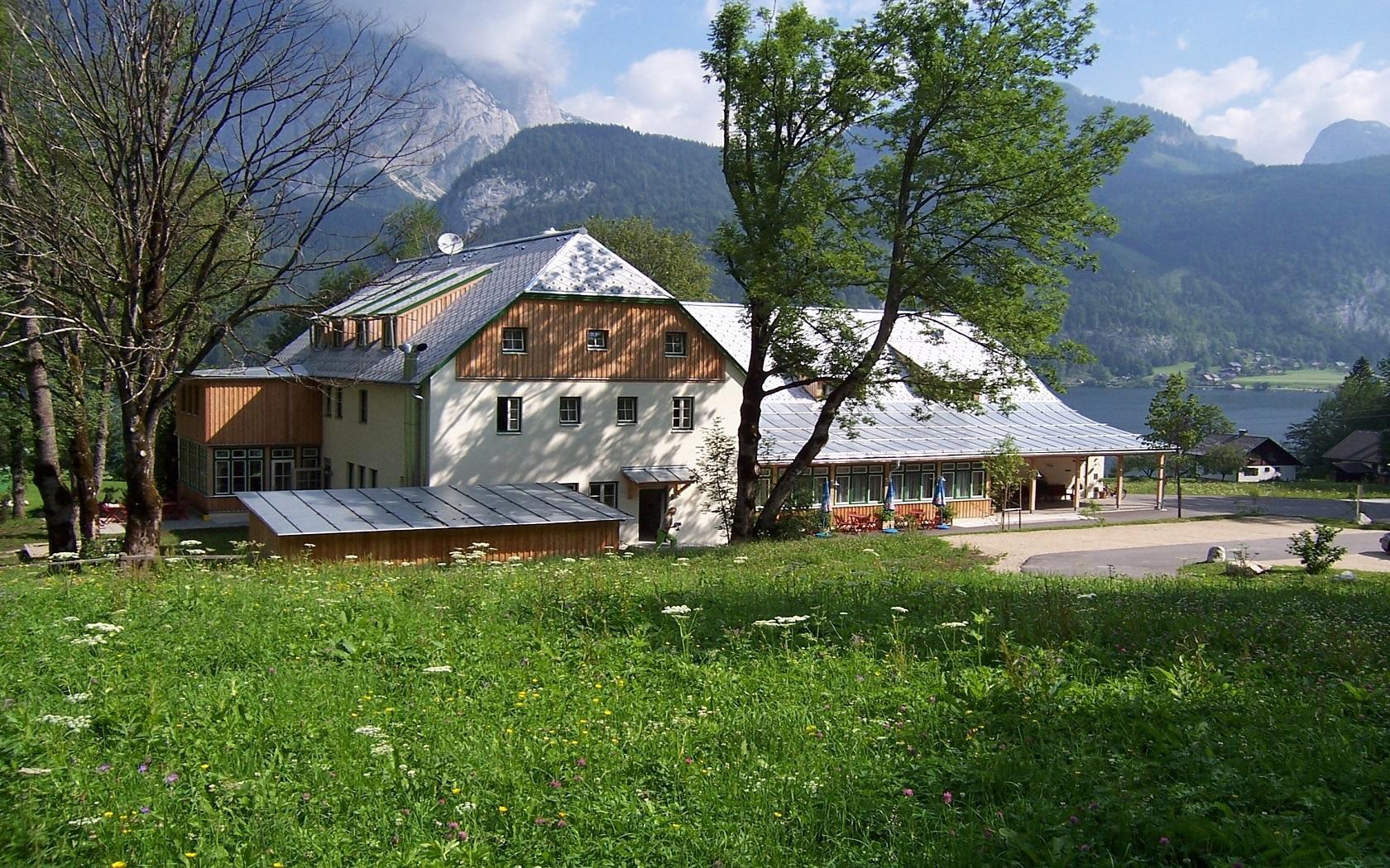 Frühstücken im JUFA Hotel Grundlsee