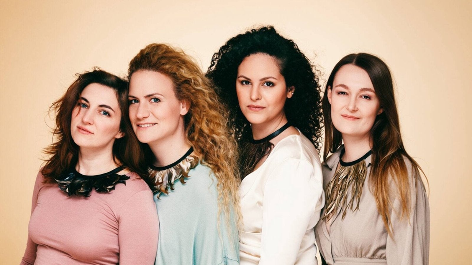 HALS- A-capella Ensemble und Ingrid Schmoliner an der Orgel