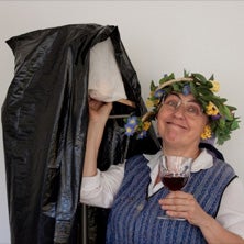 Jedermann – Frau Franzi im Theater Center Forum Wien