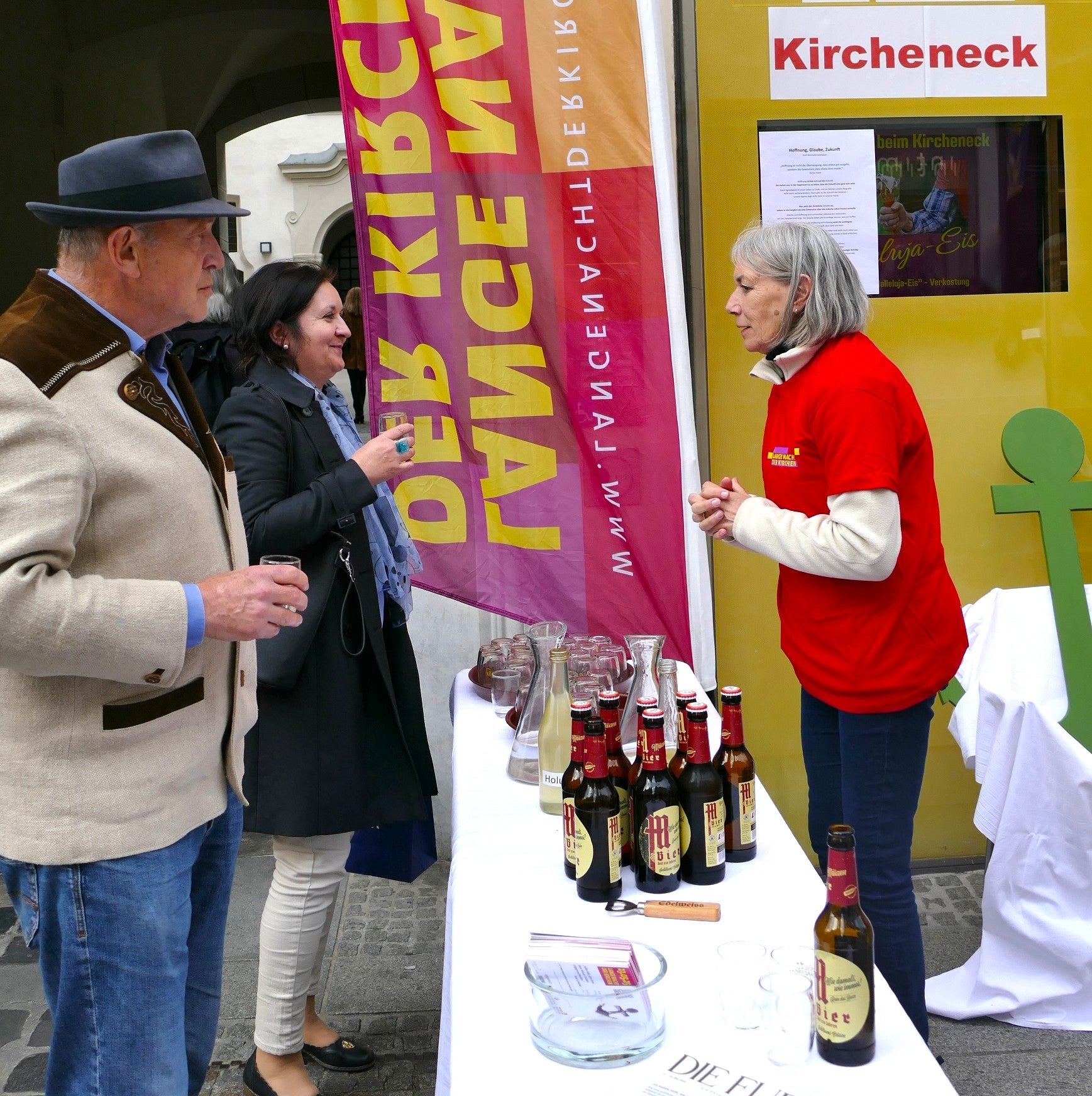 AnsprechBAR mit Getränken