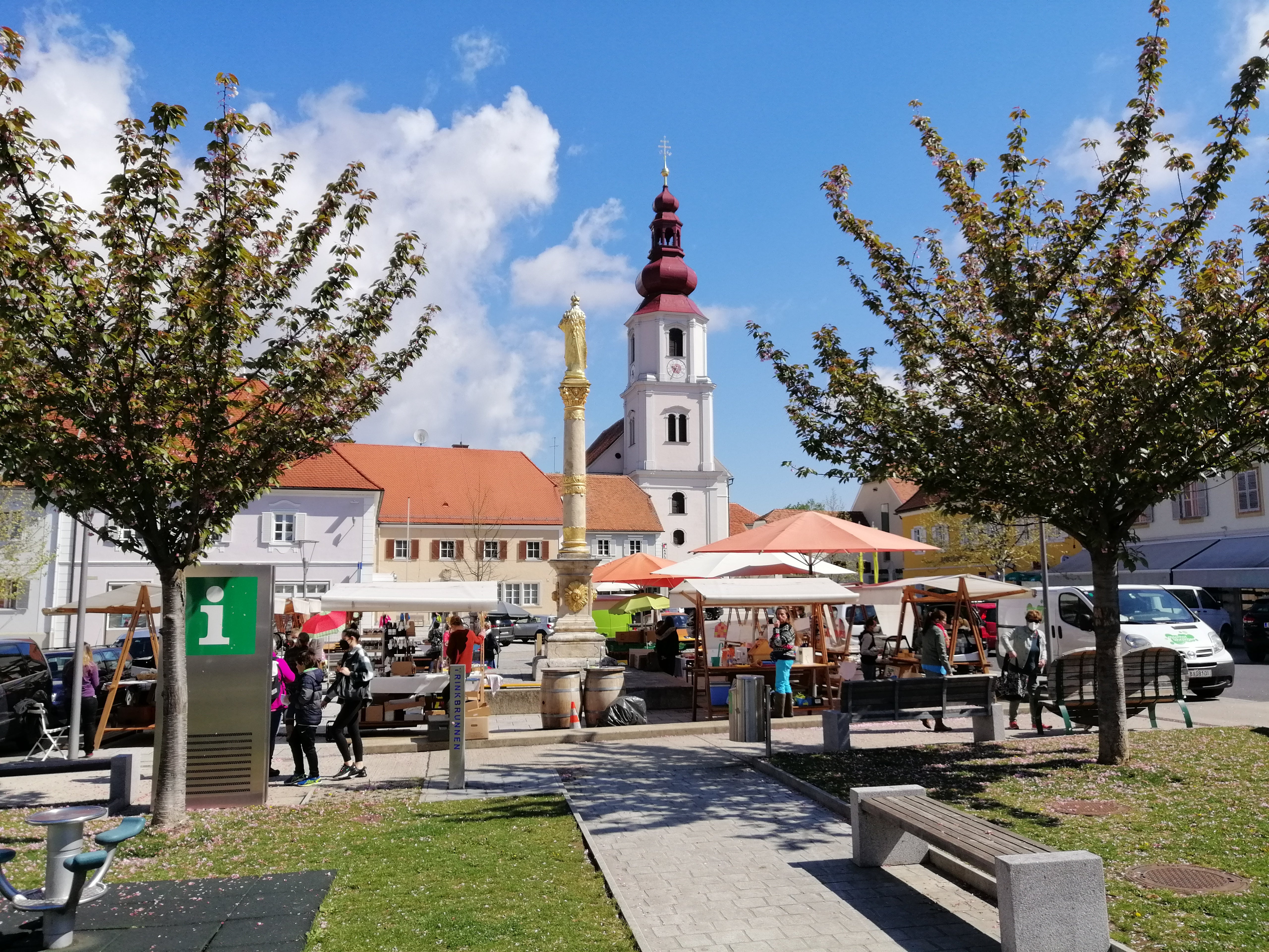 Bücherbasar der Stadtbibliothek