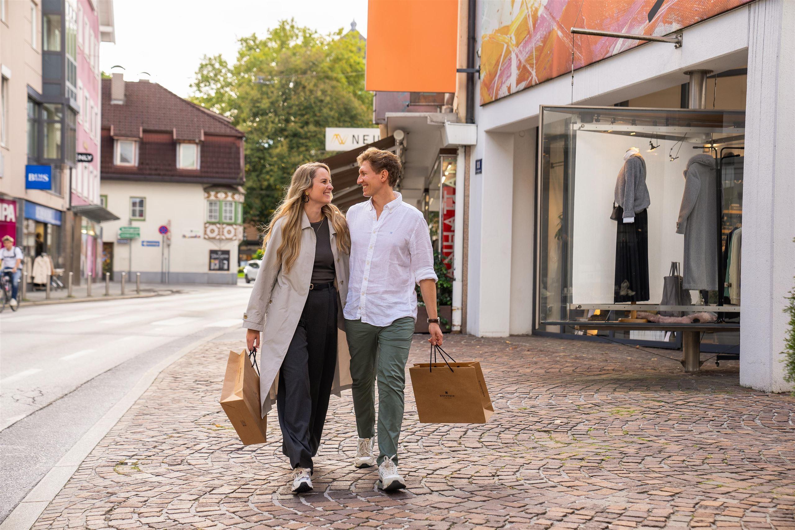 Night Shopping in Kufstein – Shopping in der Innenstadt
