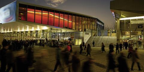 Red Bull BassLine – Tennis & DJ Sounds in Wien