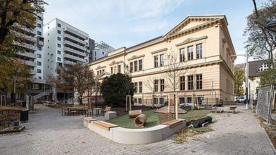 Sophie: Neuer Stadtteil in Neubau – Stadtführung Wien